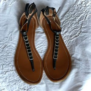 Nordstrom BP black + gold thong sandals sz 10.5